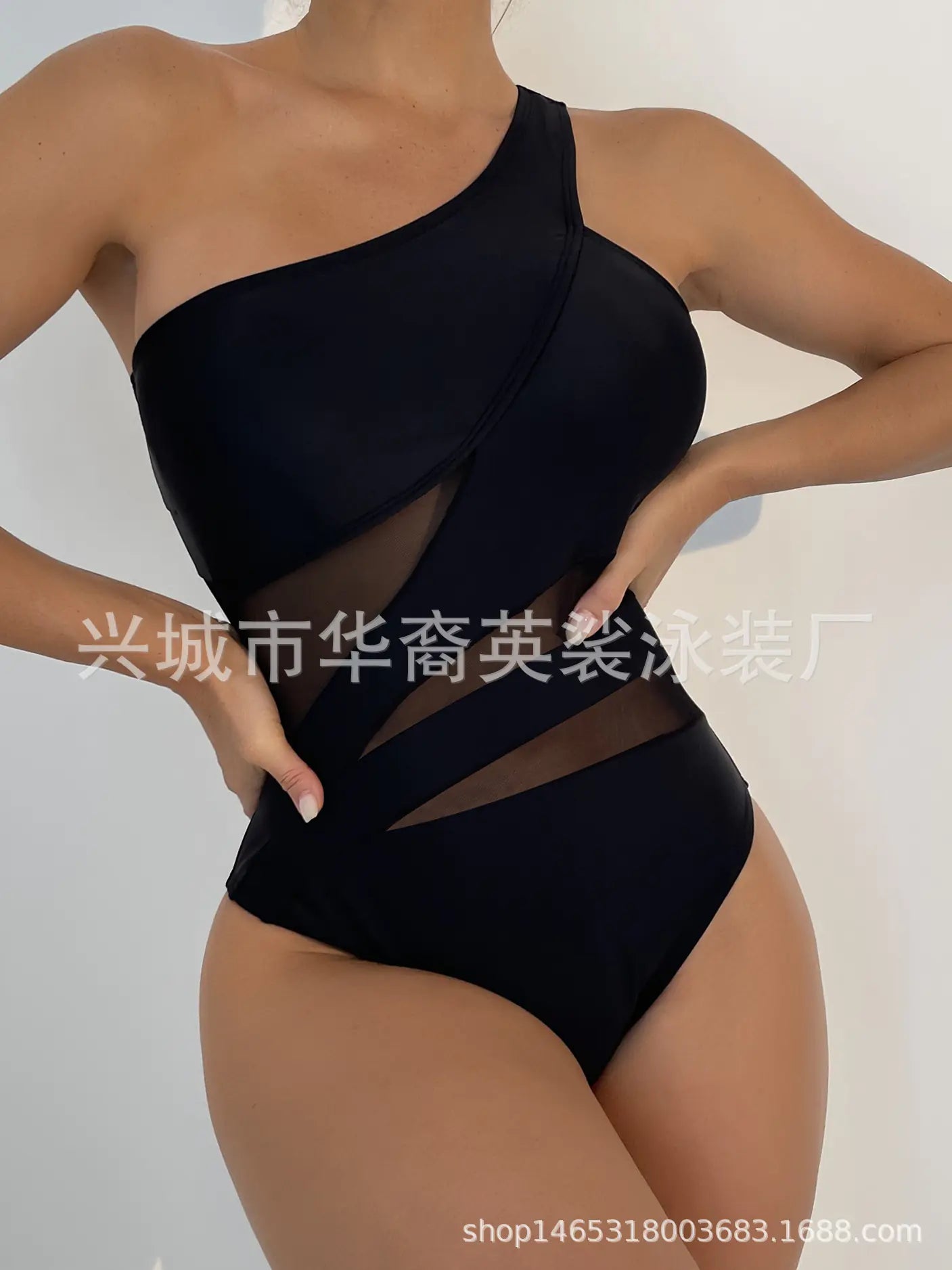 2023 New Stylish One-Shoulder Backless Swimsuit